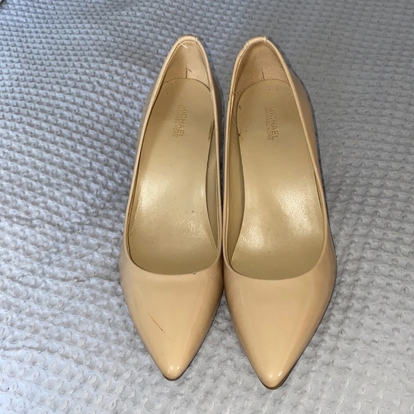 Michael Kors Nude Heels - Picture 1 of 7